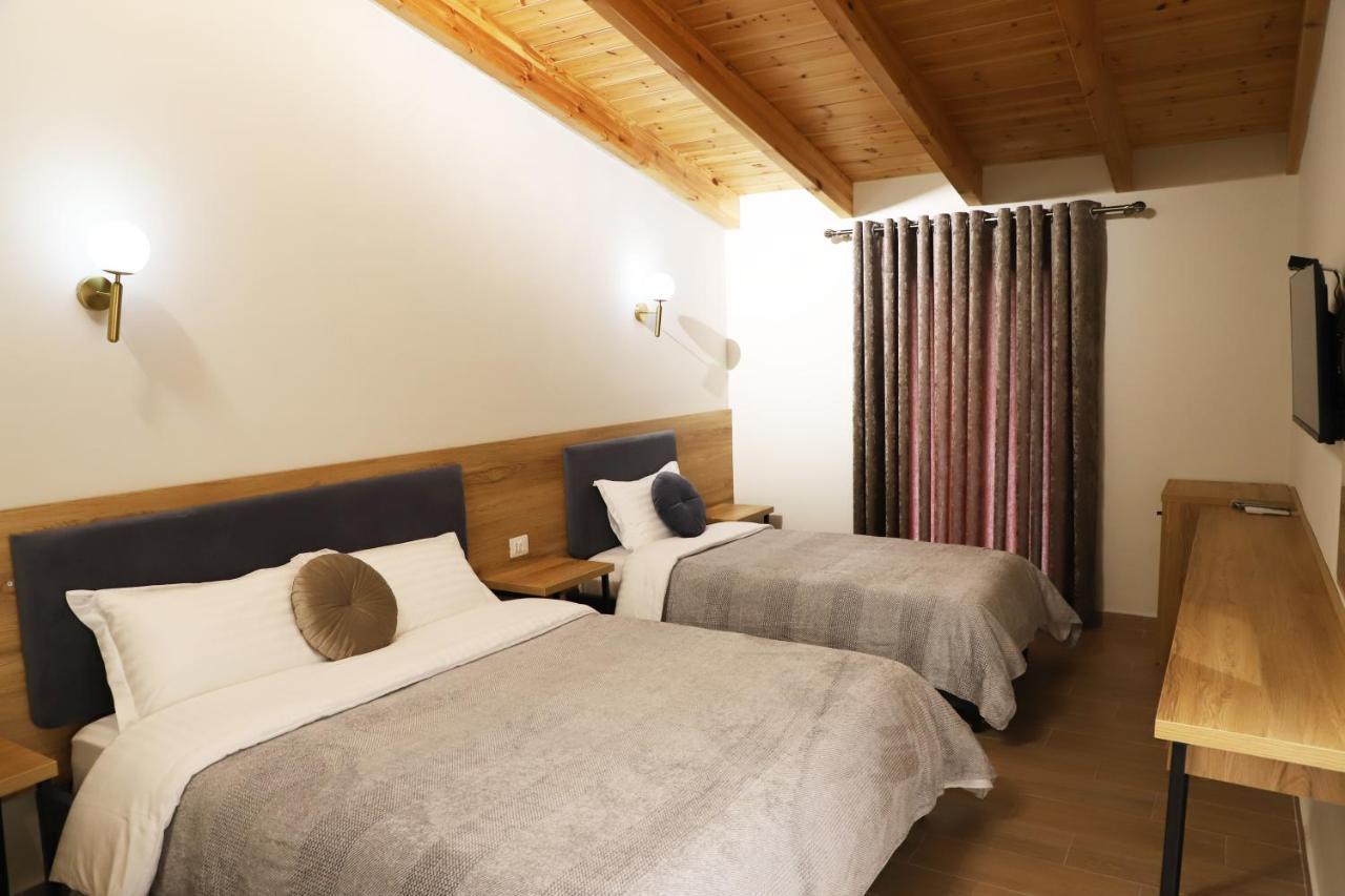 Mili Hotel Берат Екстериор снимка