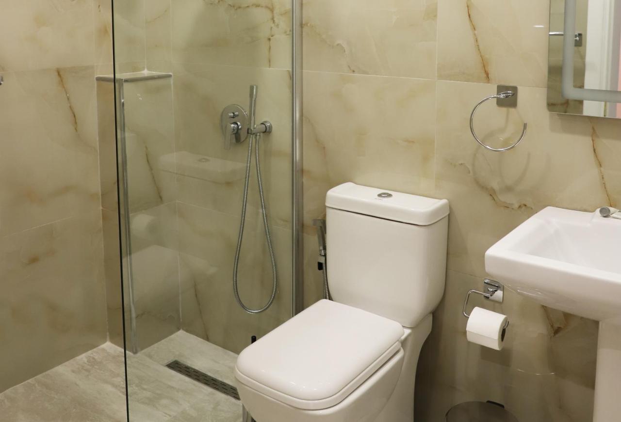 Mili Hotel Берат Екстериор снимка