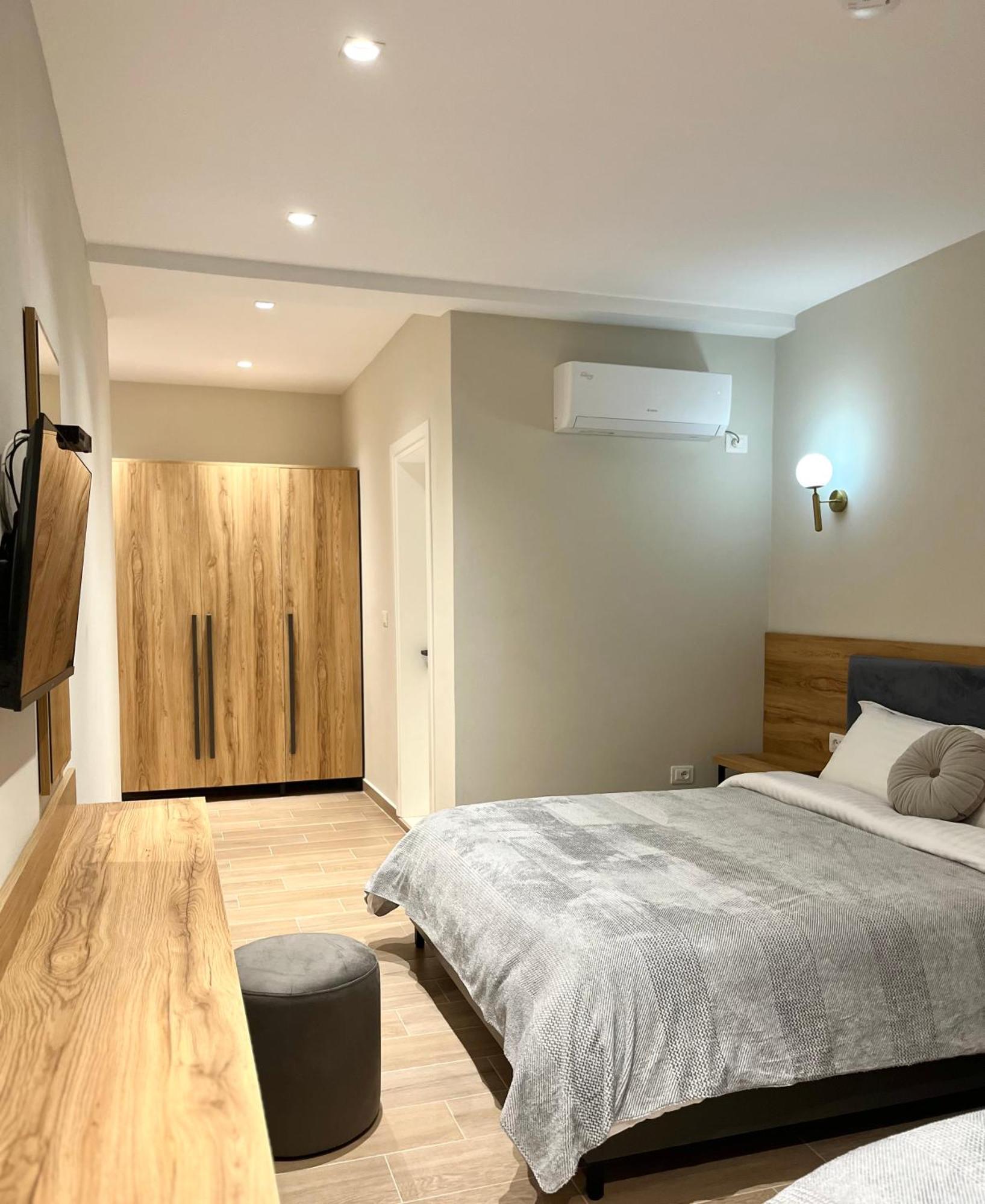 Mili Hotel Берат Екстериор снимка