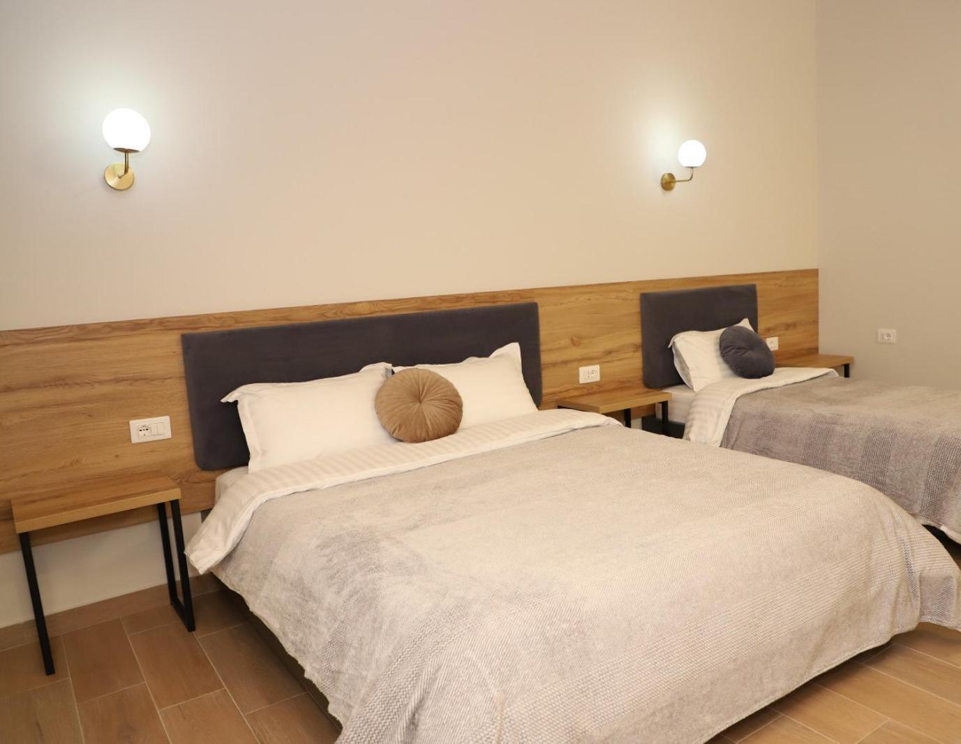 Mili Hotel Берат Екстериор снимка