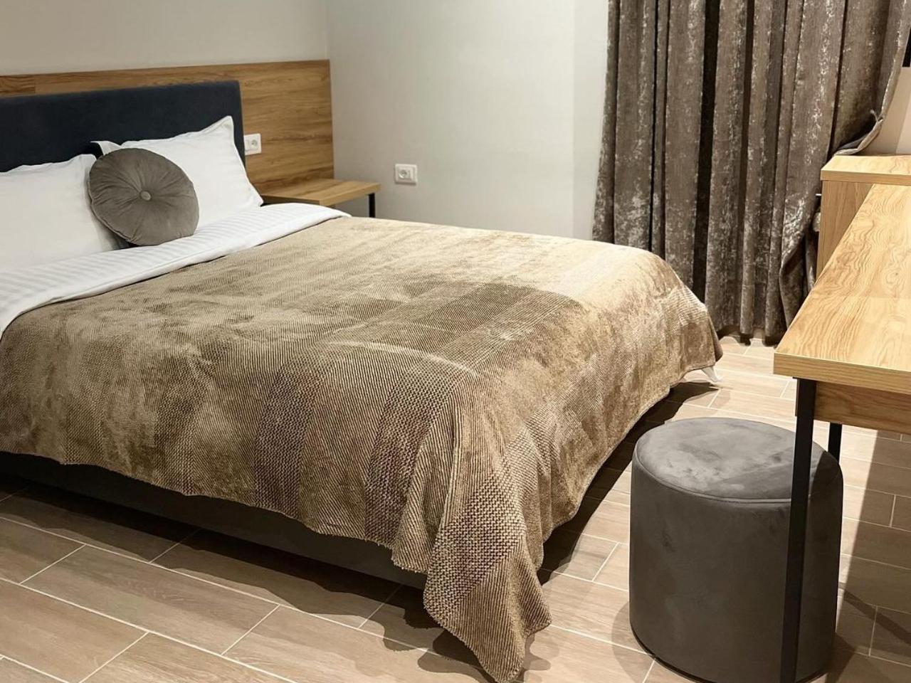 Mili Hotel Берат Екстериор снимка