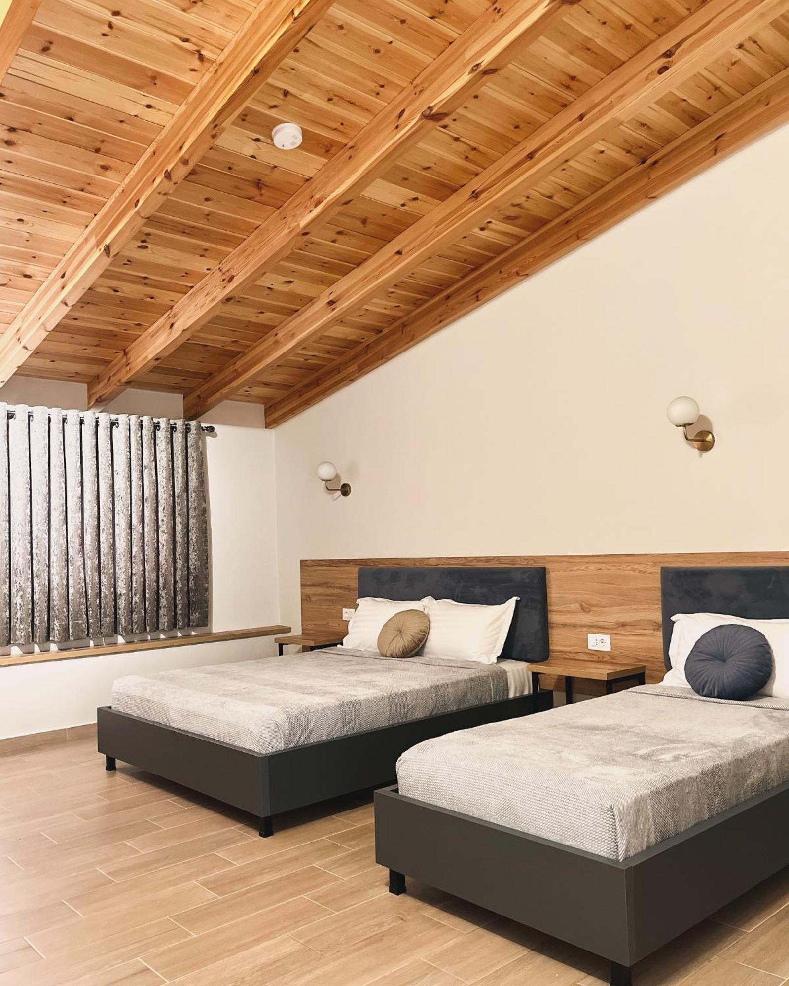 Mili Hotel Берат Екстериор снимка